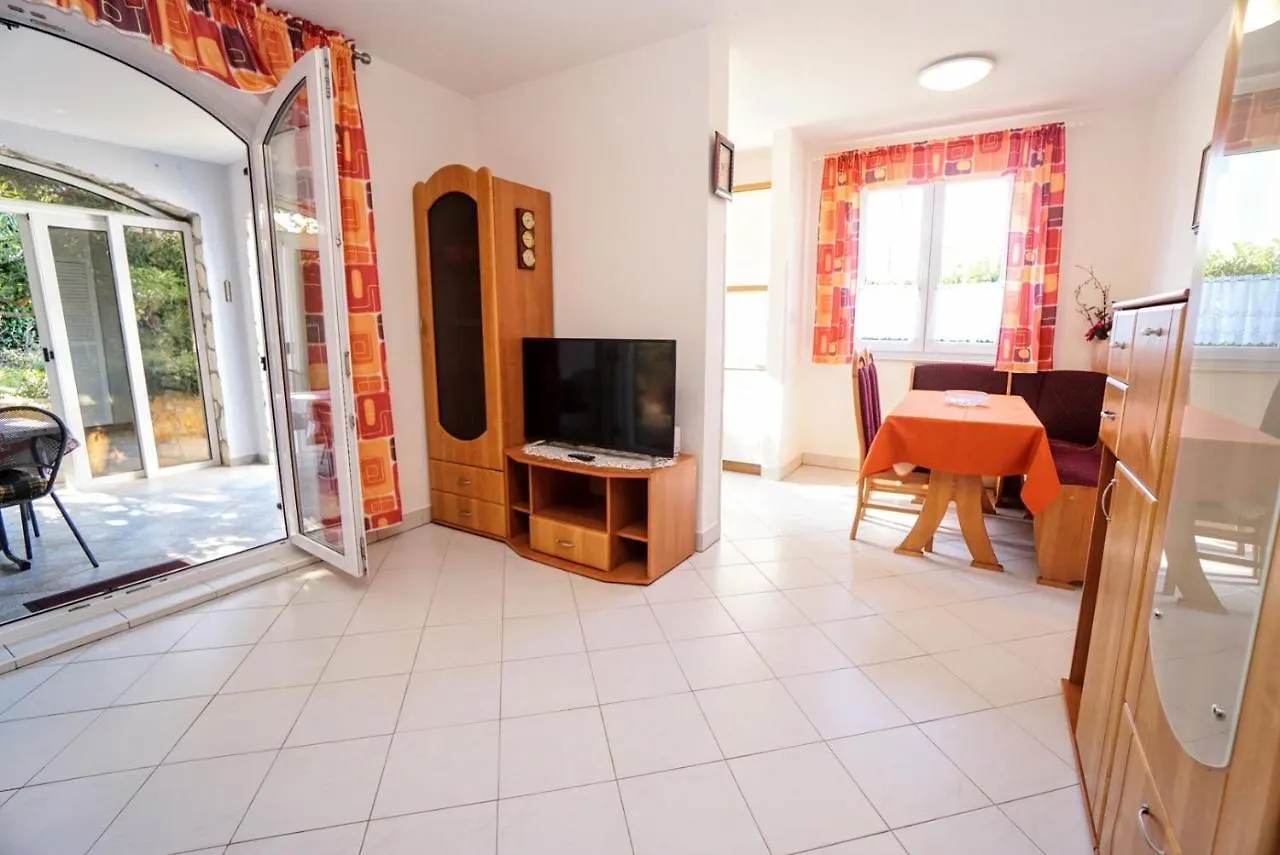 Apartment Vlado Zambratija   Zambratija (Istria)